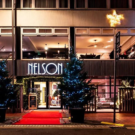 Nelson Hotell 4*